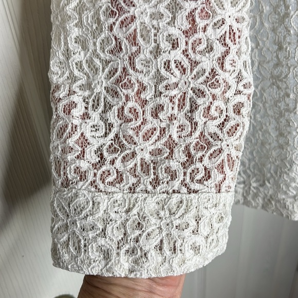 3 for $20 LIZ CLAIBORNE Stiff Floral Lace Long Sleeve Blouse Top V Neck Sheer L - Picture 5 of 14